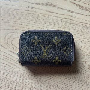 LOUIS VUITTON Monogram Canvas double Zip Around Multicles 6 Key Holder